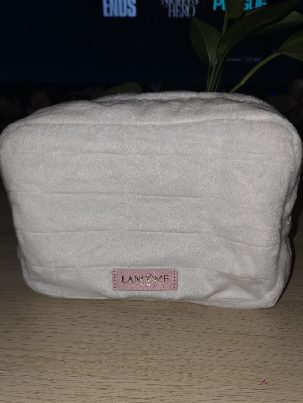 Lancôme Plush White Quilted Cosmetic Pouch